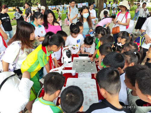  我的夢”第10屆廣東青少年科技七巧板創意制作競賽頒獎典禮圓滿舉行（掛網信息）_5