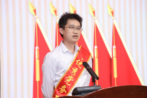 0628（配圖版）表彰先進強引領 “四個管理”促發展-流動黨員“七一”表彰新聞通稿-周局改(1).docx_7