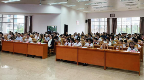 省直機(jī)關(guān)青少年“友善讓生活充滿陽光”演講比賽在廣州舉行.docx_2